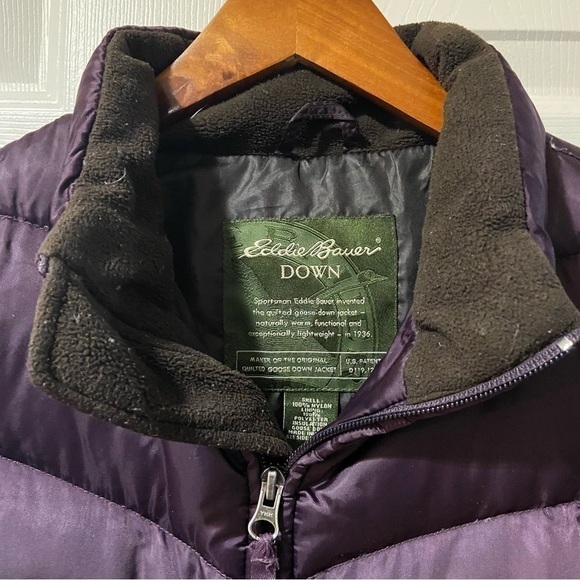 Eddie Bauer down filled puffer jacket - Picture 4 of 5